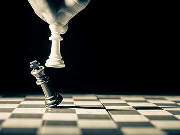 chess board with pieces